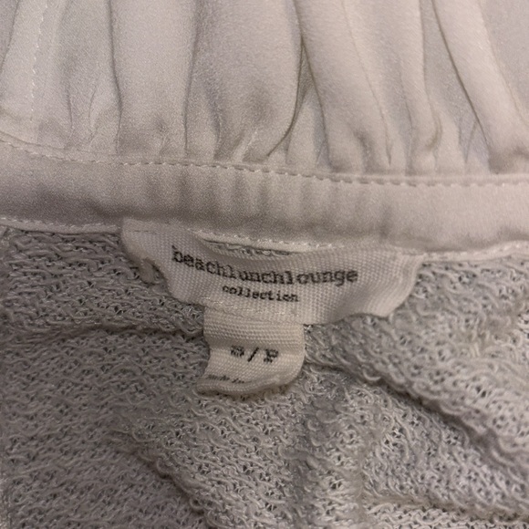 Beach Lunch Lounge Women’s Woven Top - Light Grey & White, Size Small - Picture 7 of 7